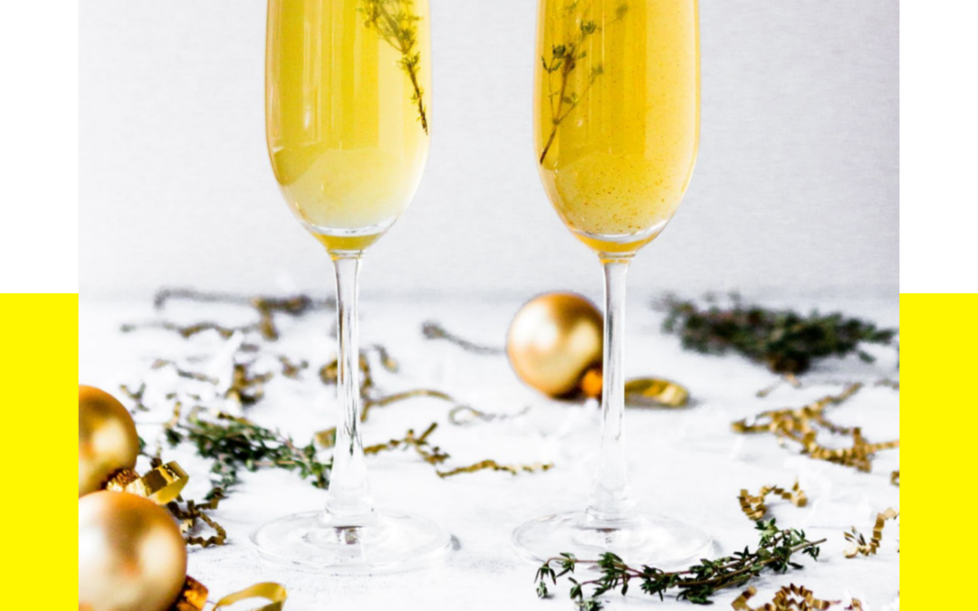 🥂 Social Media Tips Your Brand Can (and Should) Use for the Holidays! 🥂